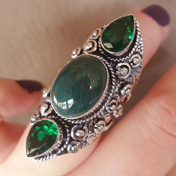 New Bloodstone and Peridot 925 Silver Statement Ring. - Picture 7 of 15